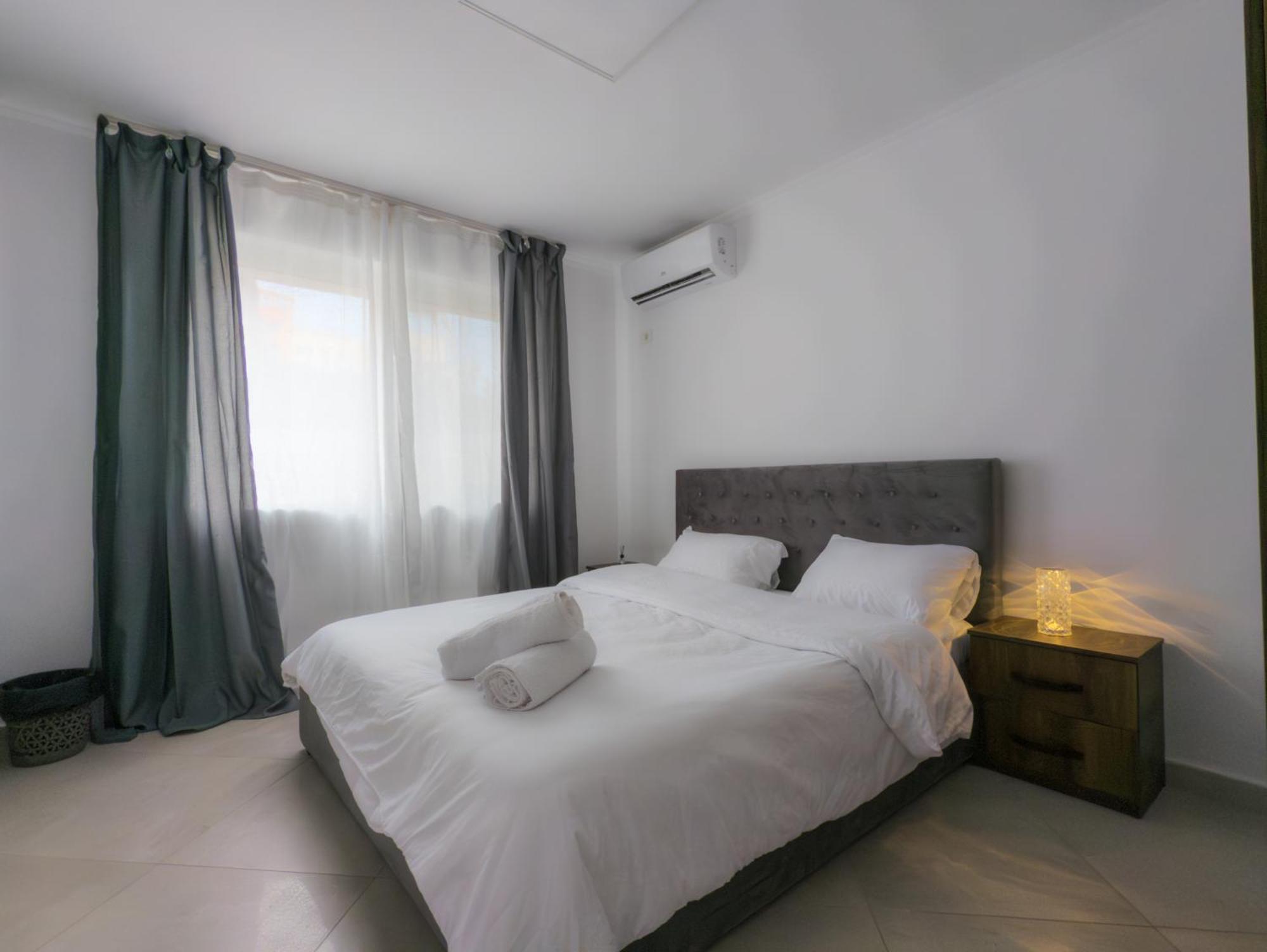 Center Luxury Rooms Tirana Exterior foto